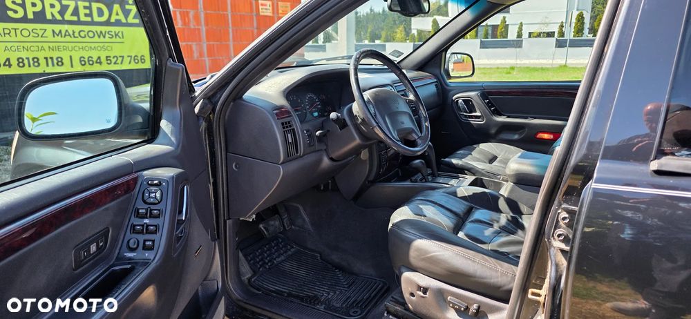 Jeep Grand Cherokee - 3