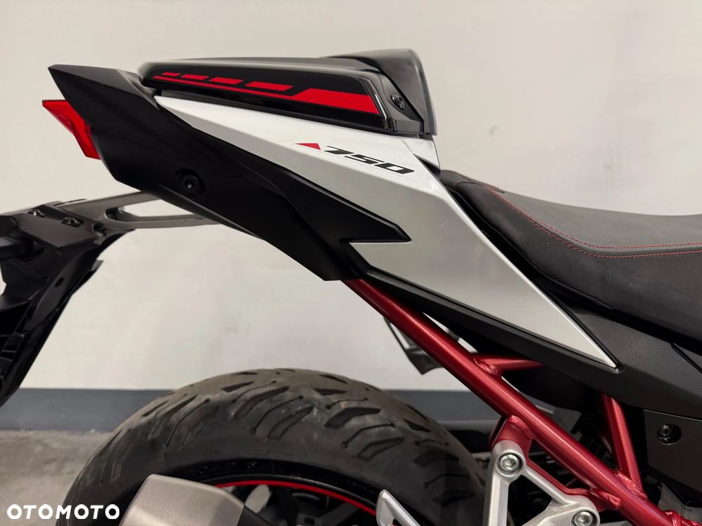 Honda Hornet - 34