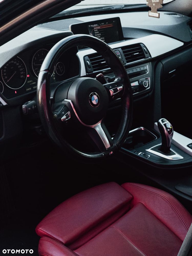 BMW Seria 3 335i xDrive Sport-Aut Sport Line - 14