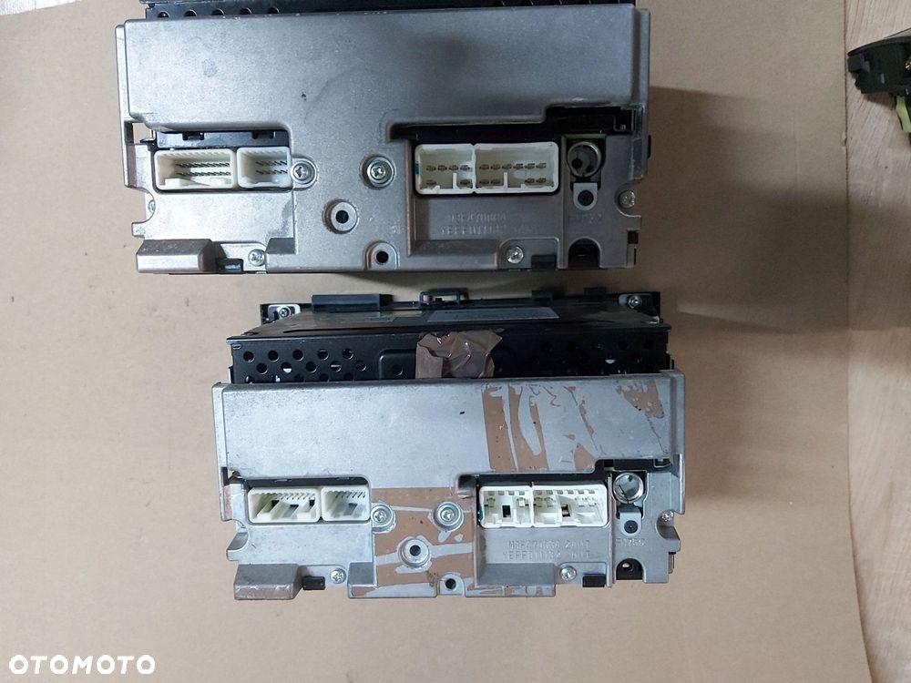 Toyota Prius II radio CD 86120-47110 - 8