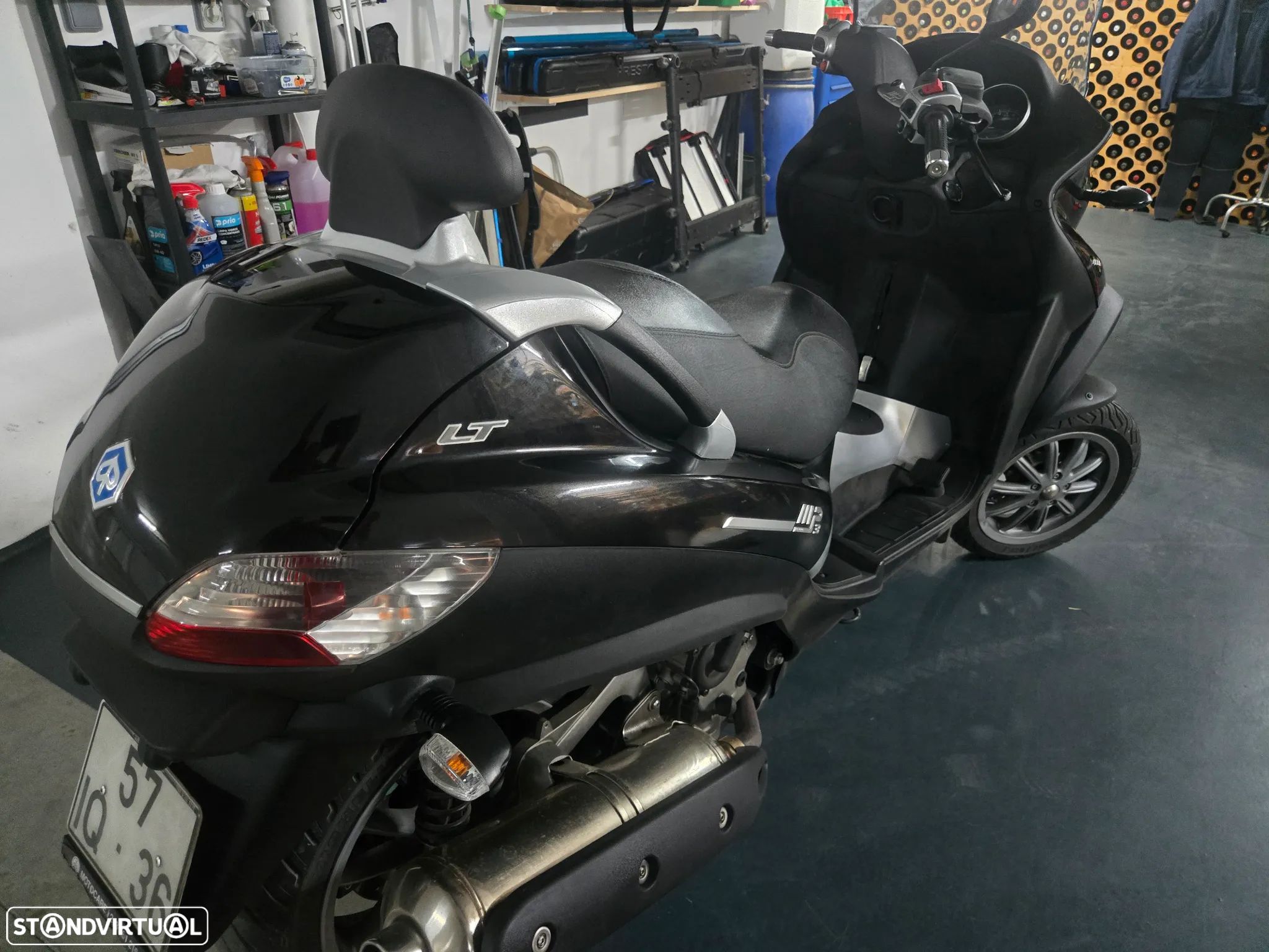 Piaggio MP3 - 1