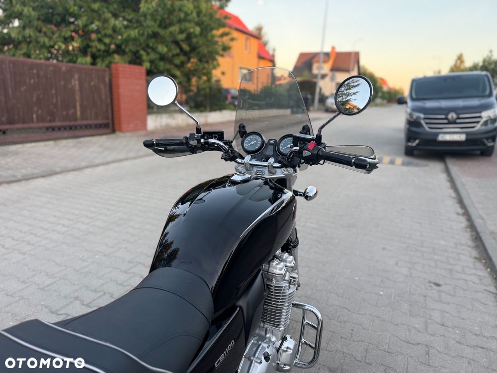 Honda CB - 17