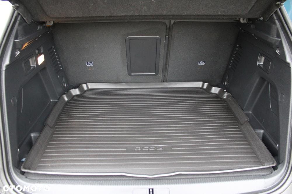 Peugeot 3008 - 28