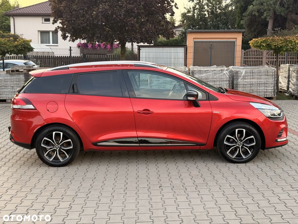 Renault Clio - 6