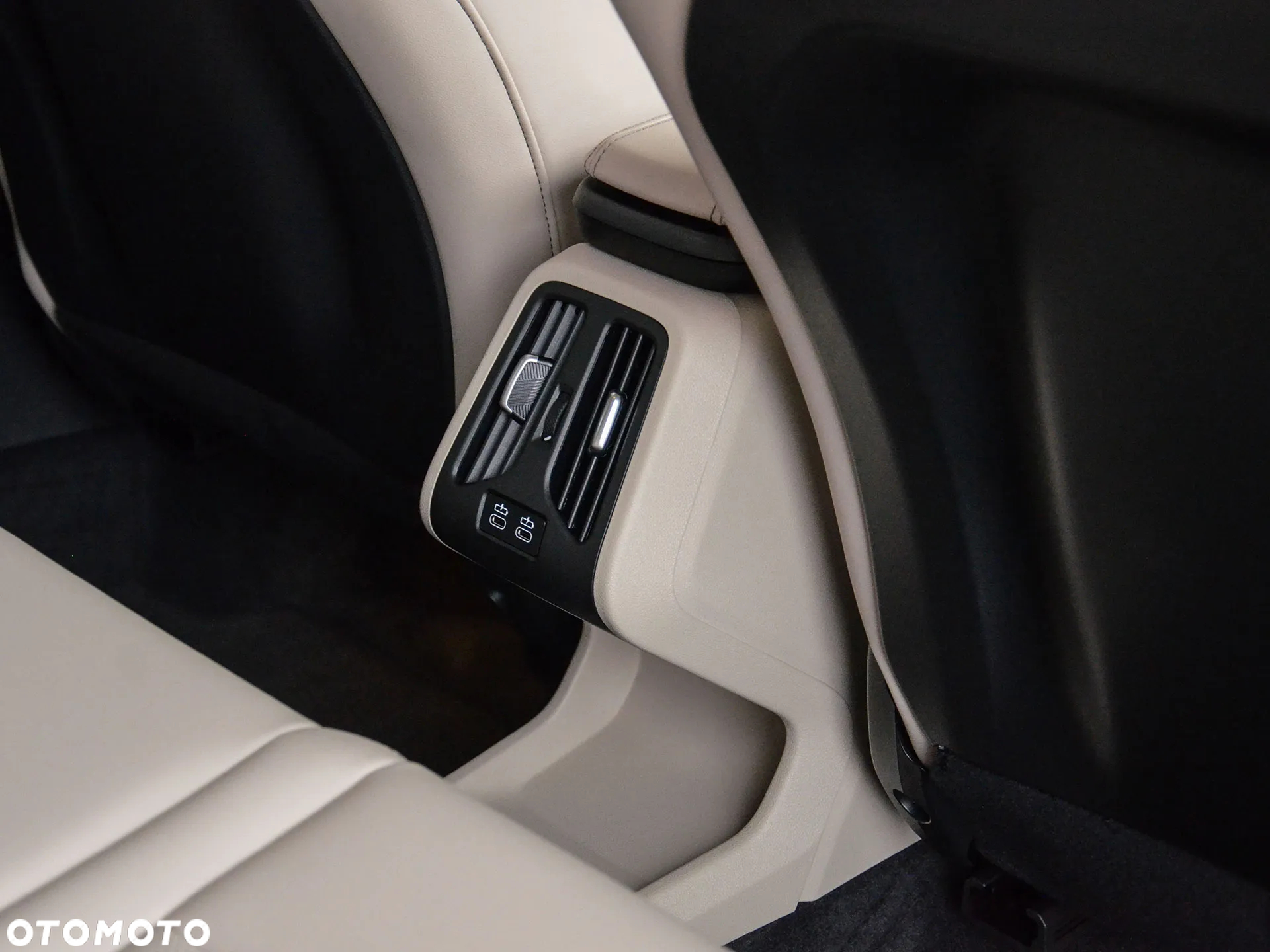 BMW Seria 2 - 22