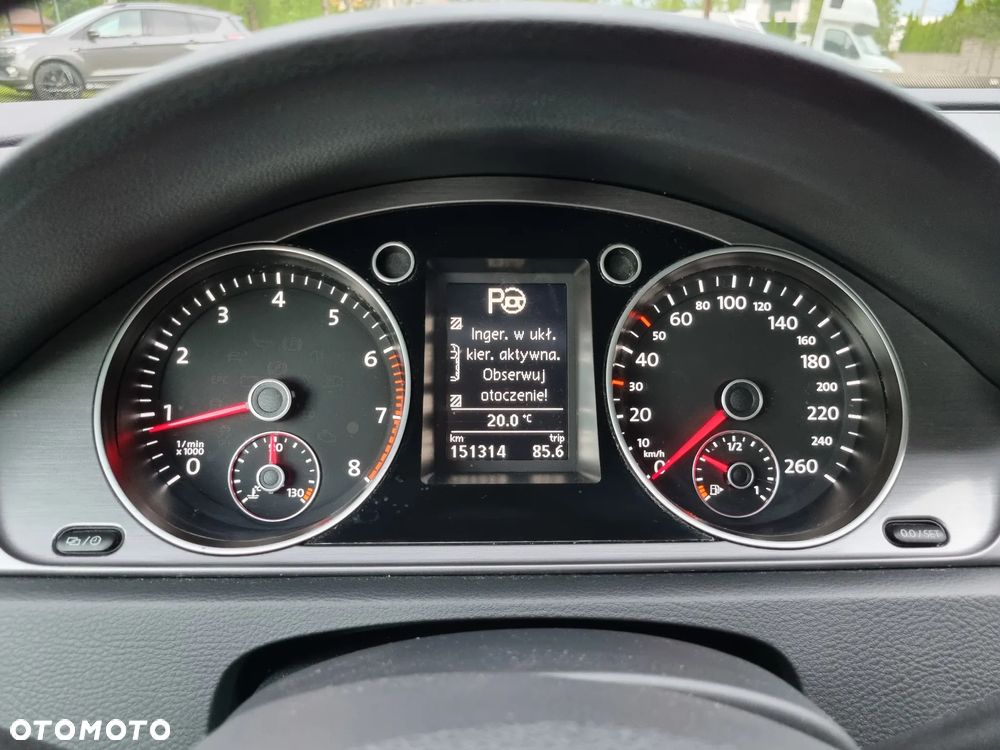 Volkswagen Passat 1.8 TSI Comfortline - 12