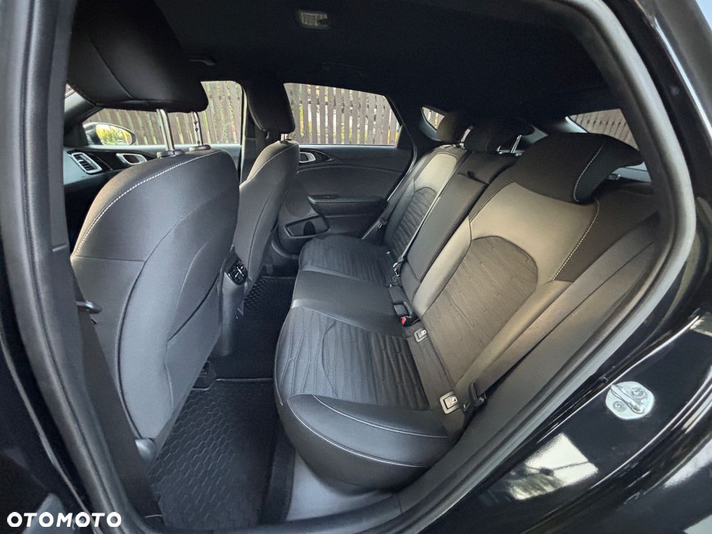 Kia ProCeed 1.5 T-GDI DCT7 OPF GT LINE - 18