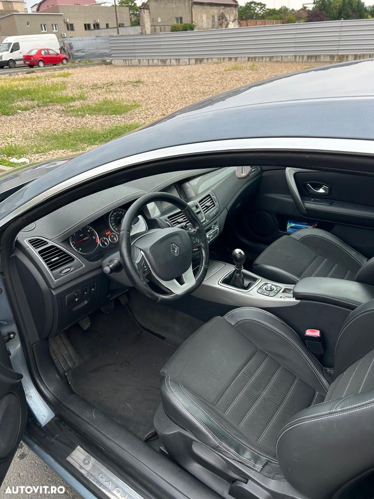 Renault Laguna Coupe dCi 175 FAP - 6