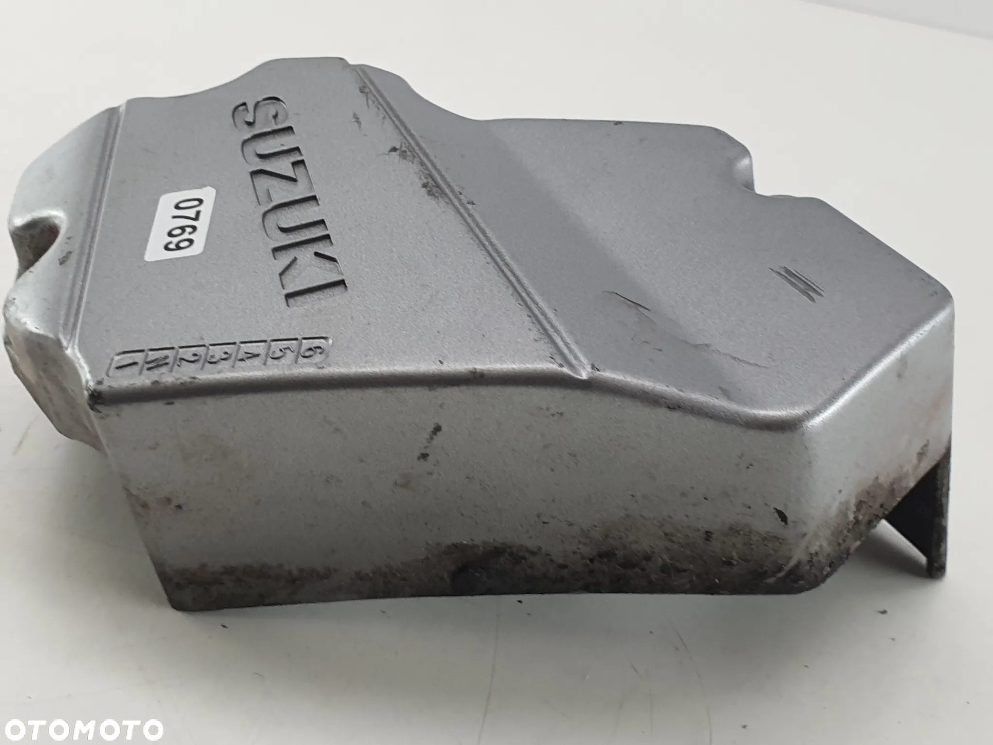 SUZUKI GW 250 INAZUMA POKRYWA OSŁONA ZĘBATKI - 5