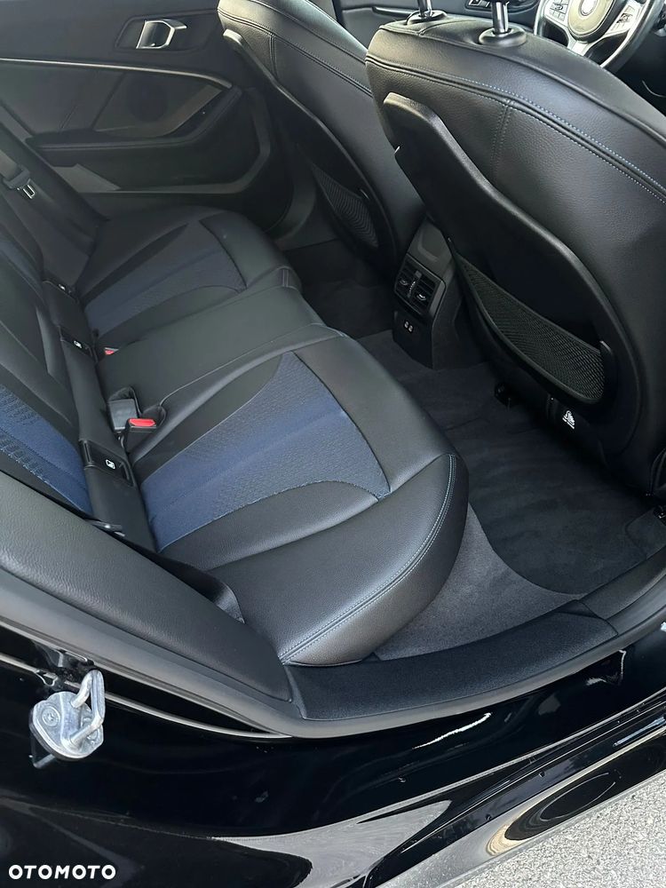 BMW Seria 2 218i Sport Line - 20