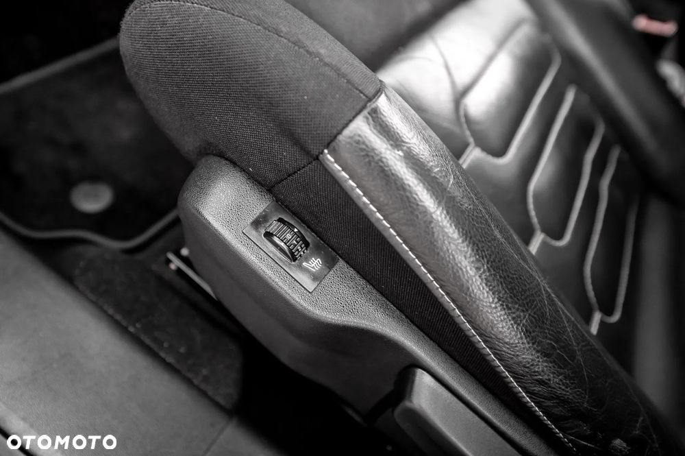 Citroën C4 Cactus PureTech 110 Stop&Start Shine - 24