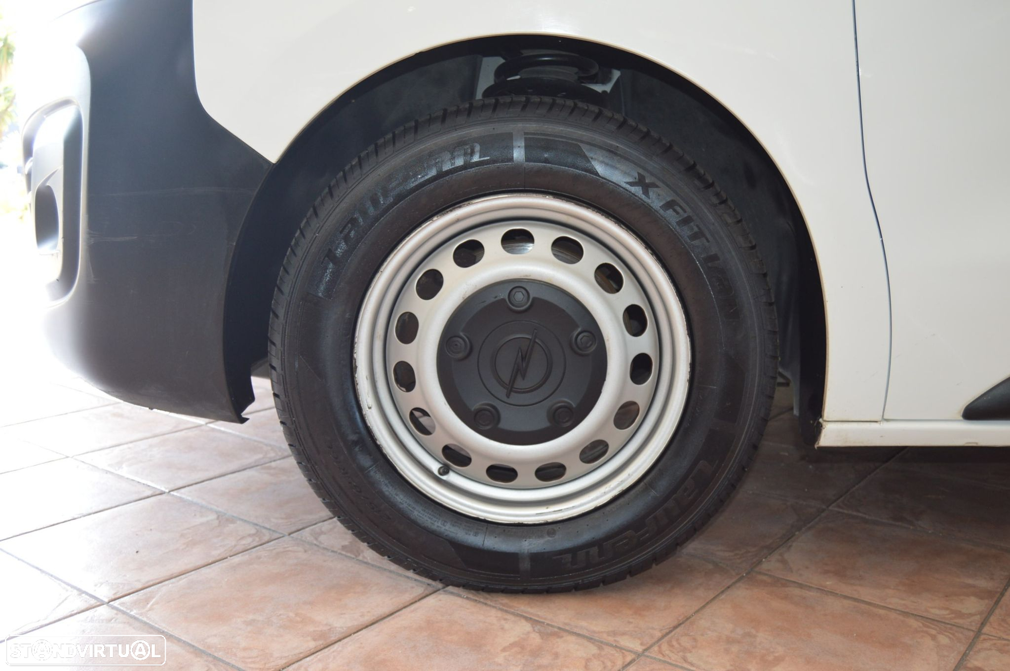 Opel Vivaro 1.5 CDTi L2H1 Enjoy - 7
