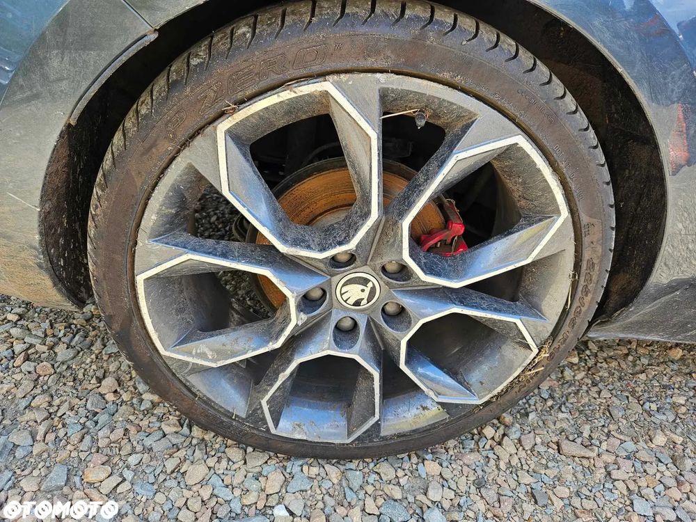 Skoda Octavia 2.0 TDI 4x4 DSG RS - 21