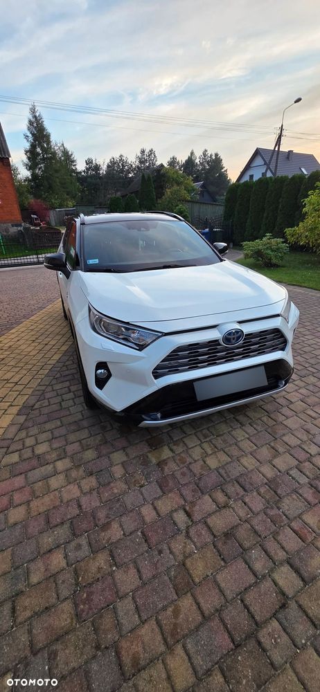Toyota RAV4 - 9