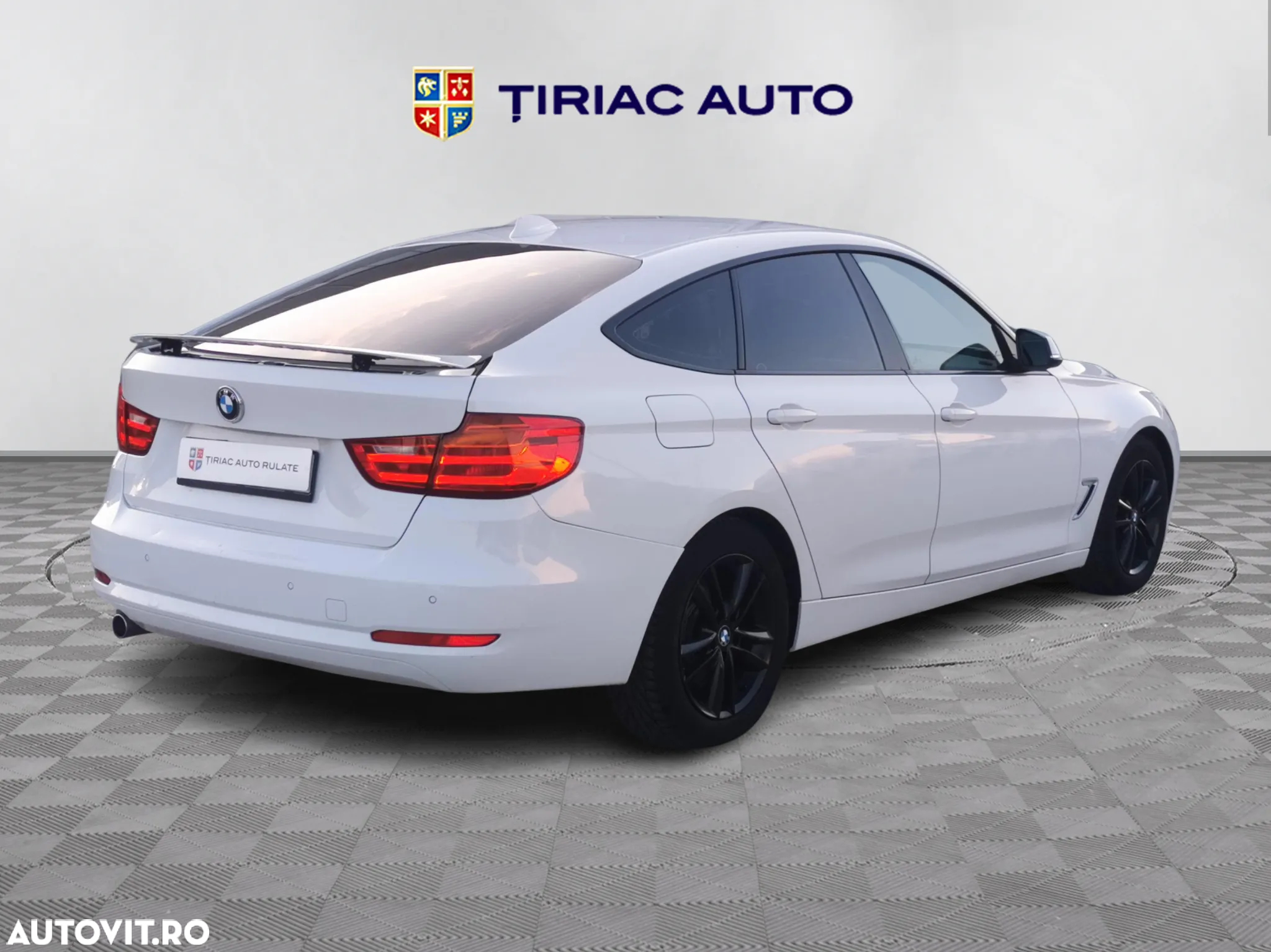 BMW Seria 3 318d Aut. - 5