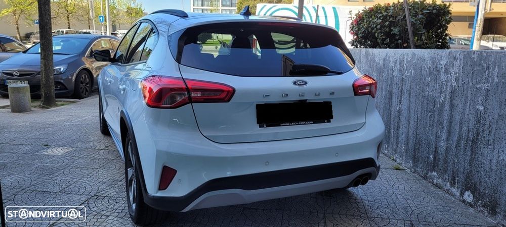 Ford Focus 1.0 EcoBoost Active X - 5
