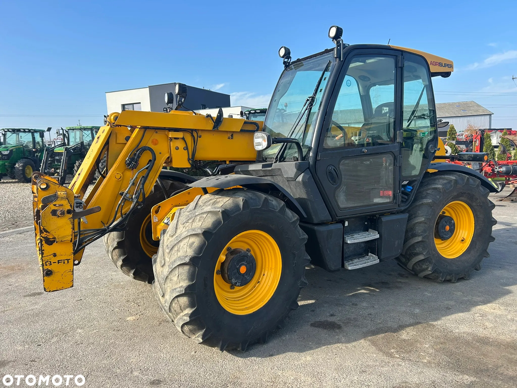 JCB 541-70 Agrisuper - 18