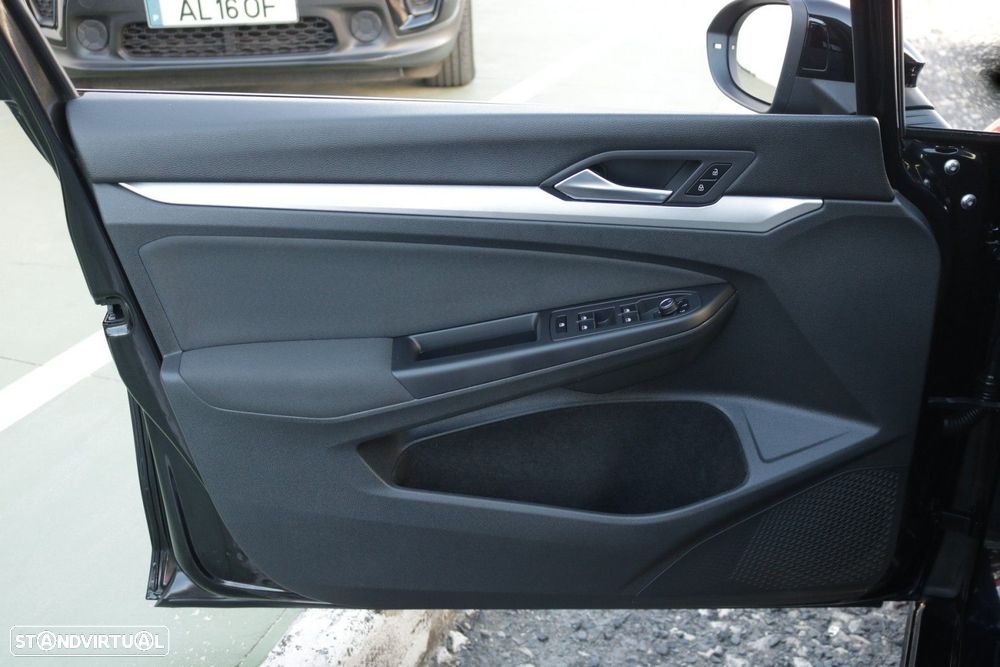 VW Golf 2.0 TDI Life - 26