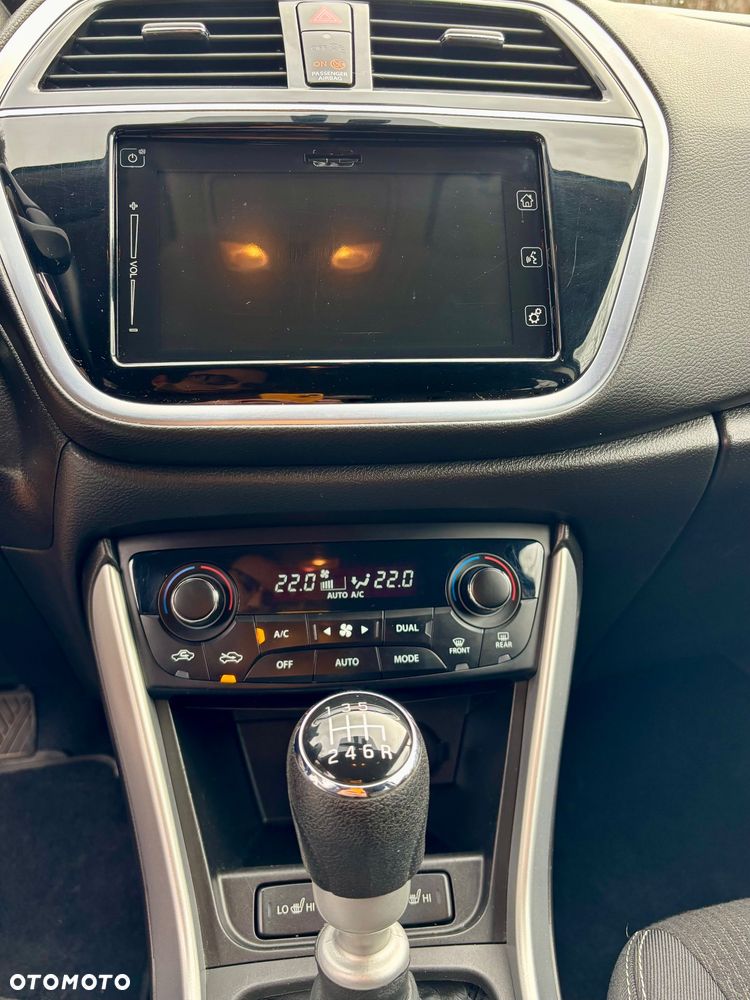 Suzuki SX4 S-Cross - 22
