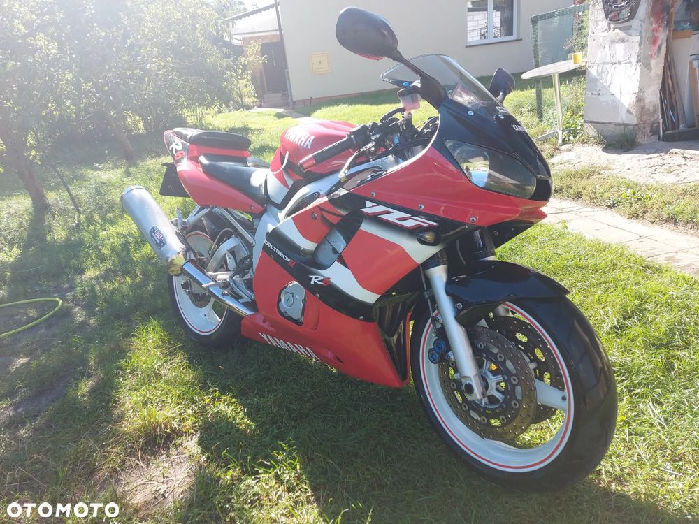 Yamaha R6 - 2