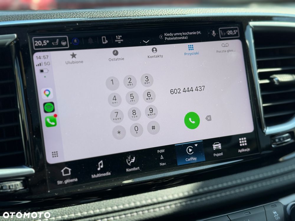 Chrysler Pacifica - 29