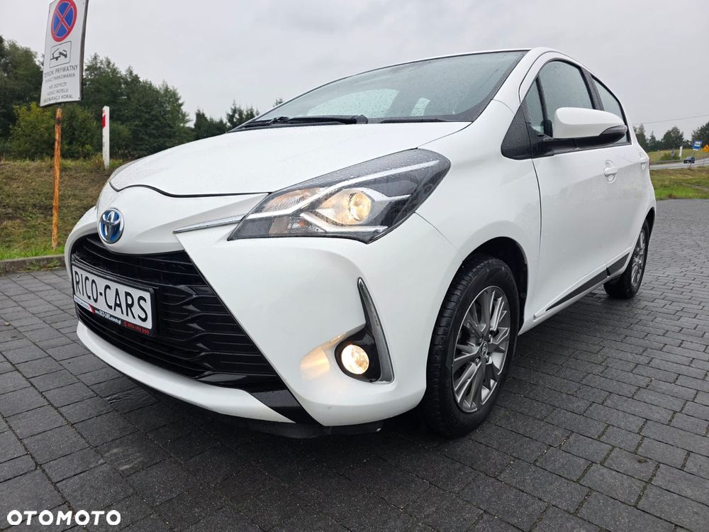 Toyota Yaris - 1