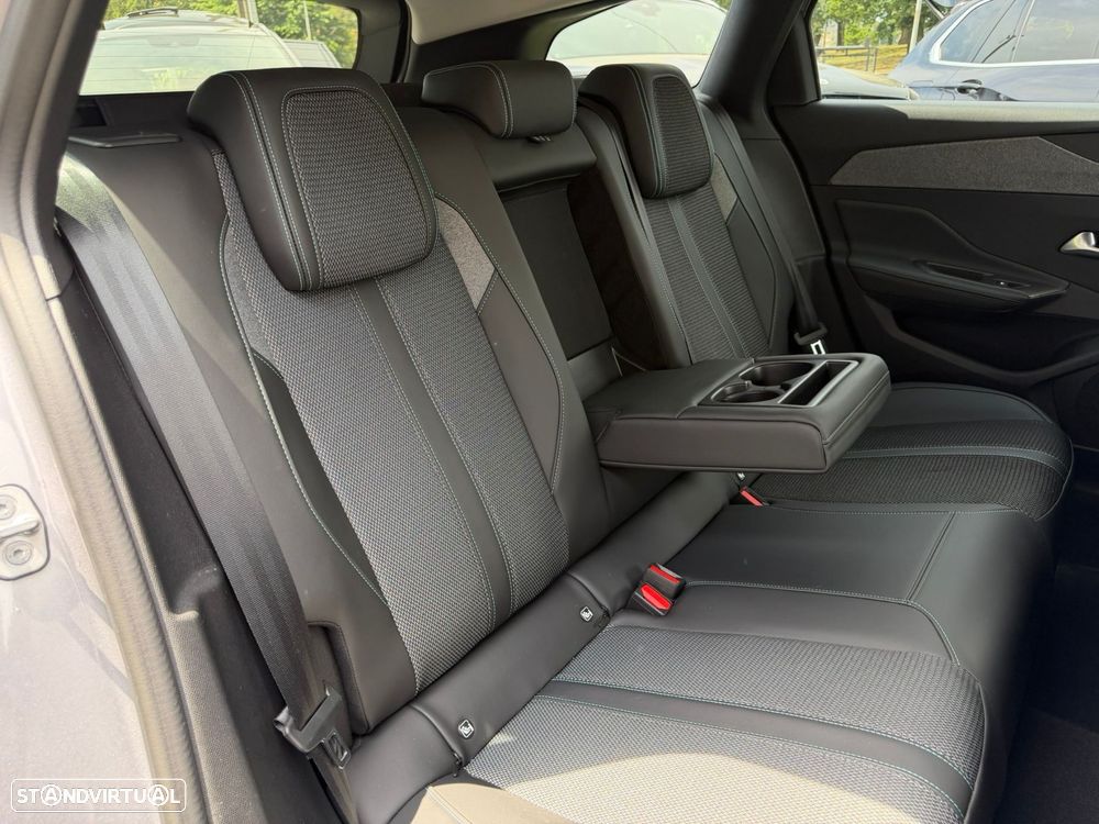 Peugeot 308 SW 1.6 Hybrid Allure Pack e-EAT8 - 20