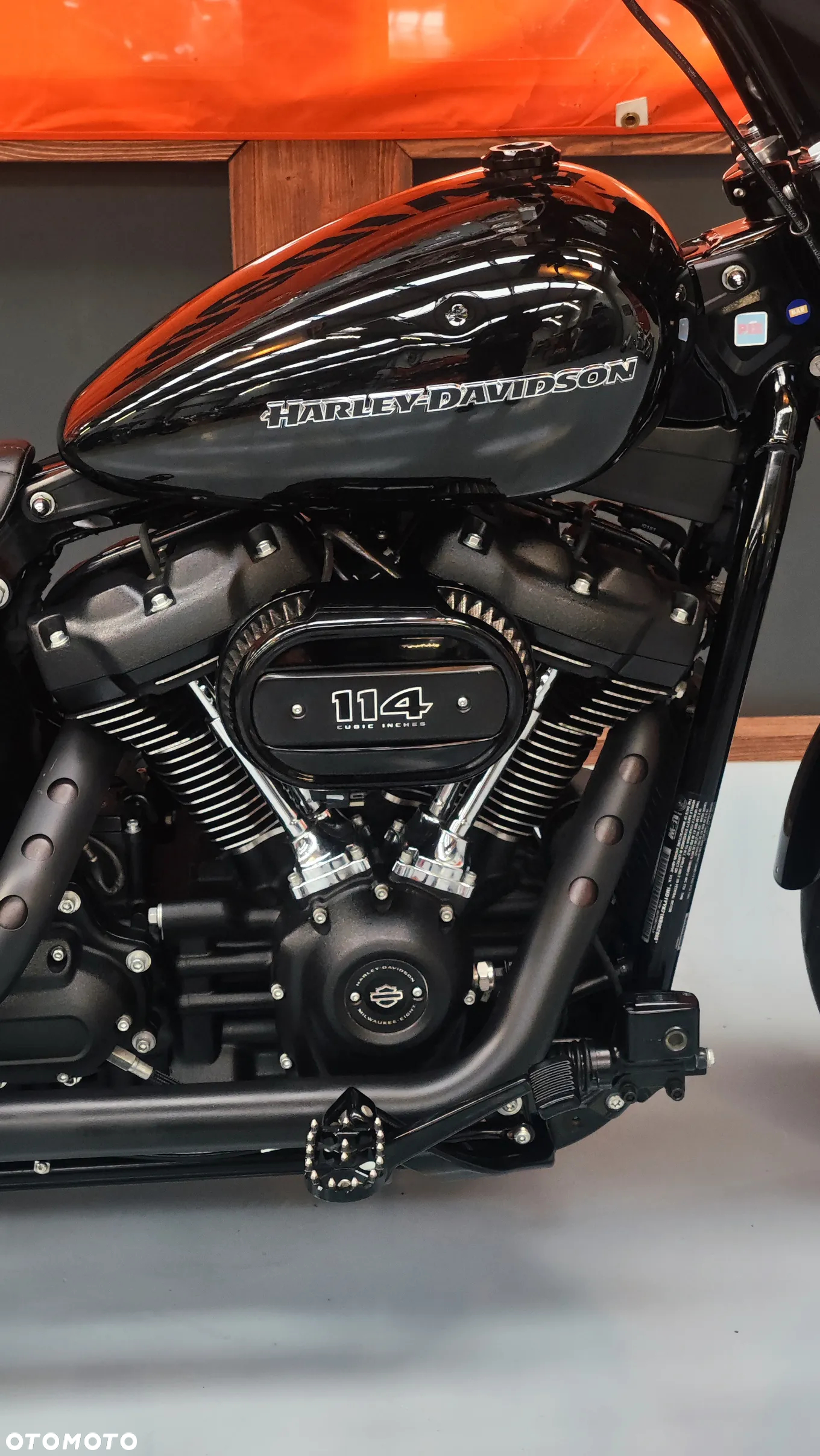Harley-Davidson Softail Street Bob - 16