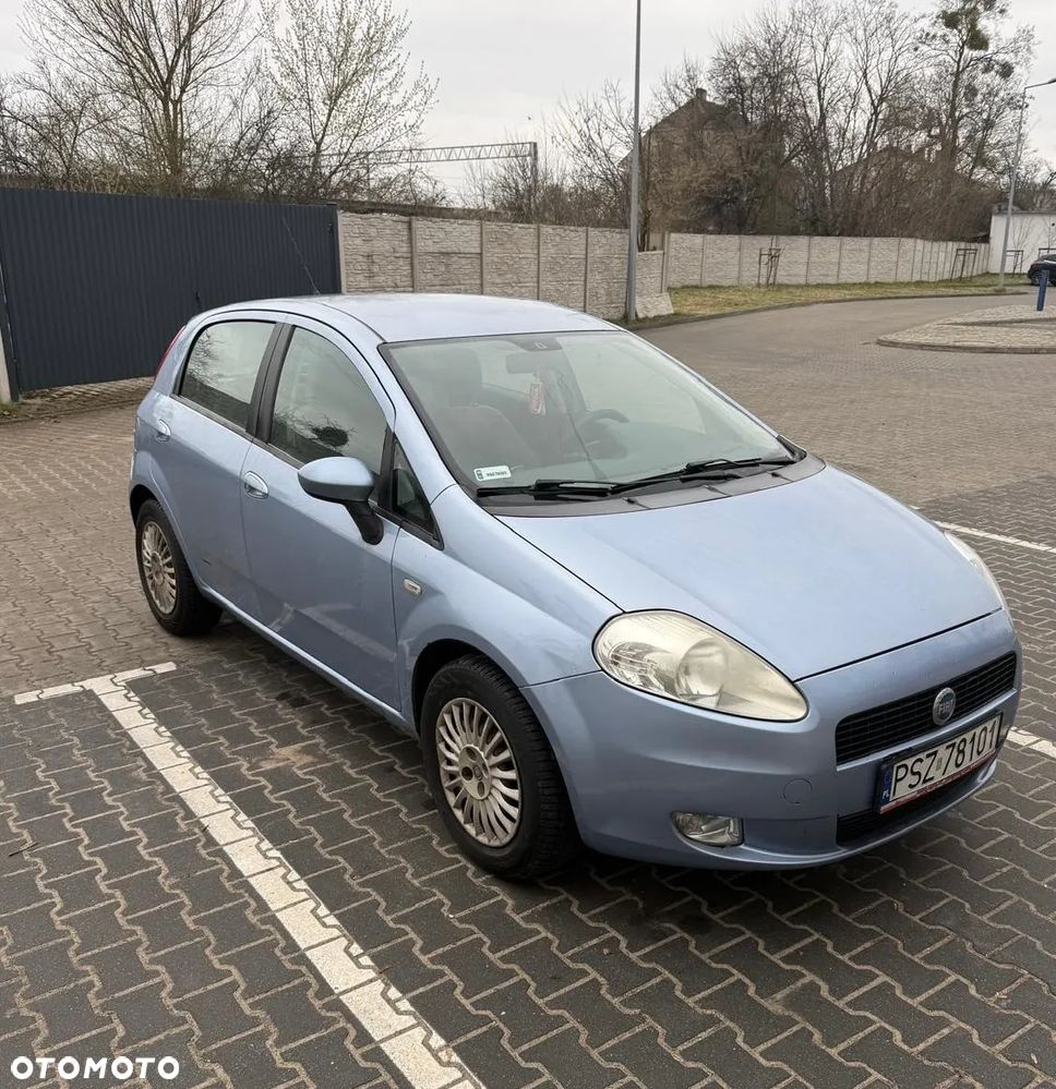 Fiat Grande Punto - 2