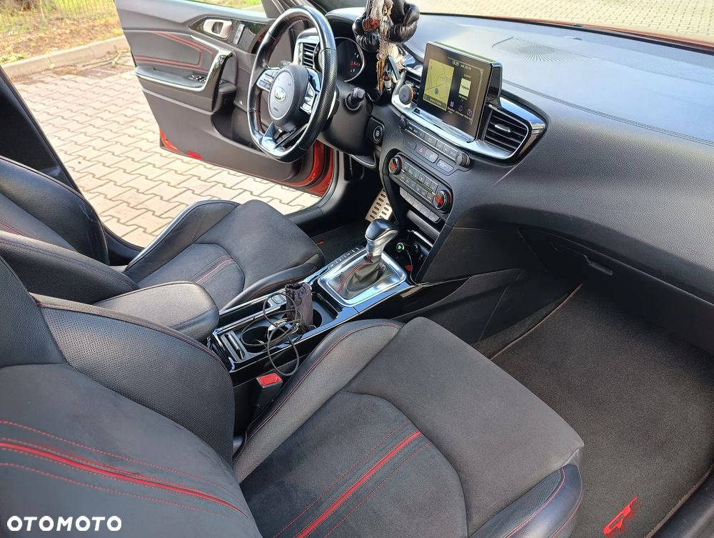 Kia ProCeed 1.6 T-GDI GT DCT - 20