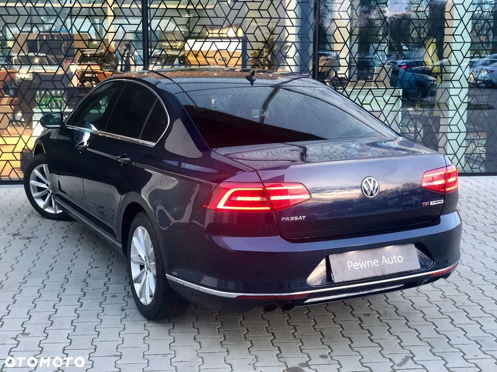 Volkswagen Passat 1.8 TSI BMT Highline DSG - 8