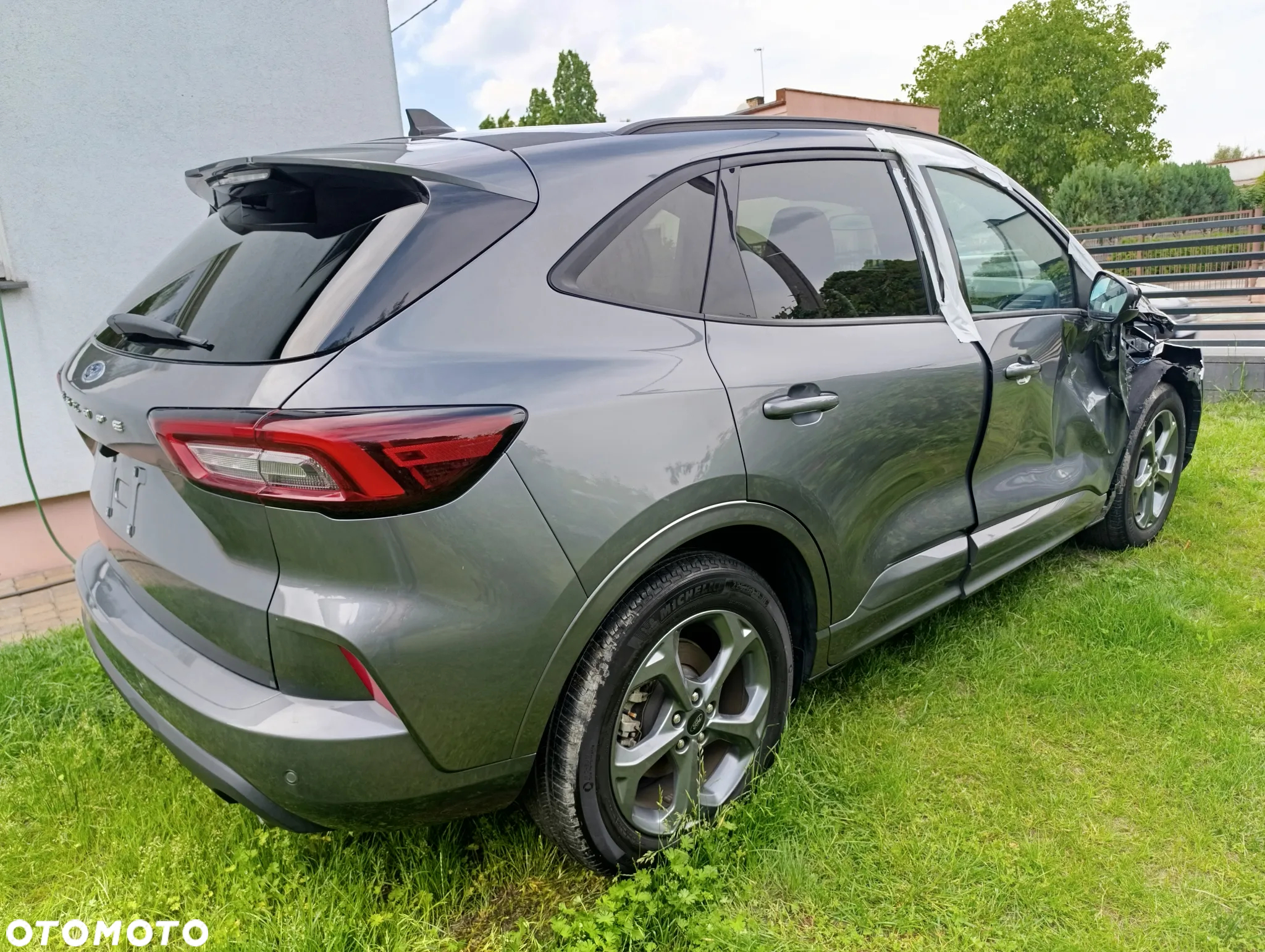 Ford Kuga 1.5 EcoBoost FWD ST-Line - 16
