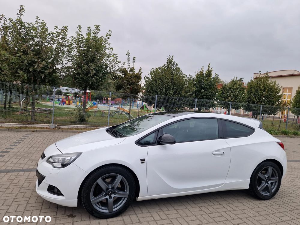 Opel Astra - 25