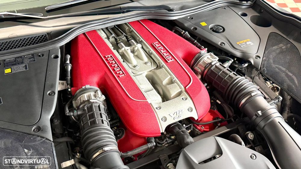 Ferrari 812 Superfast 6.5 V12 - 53