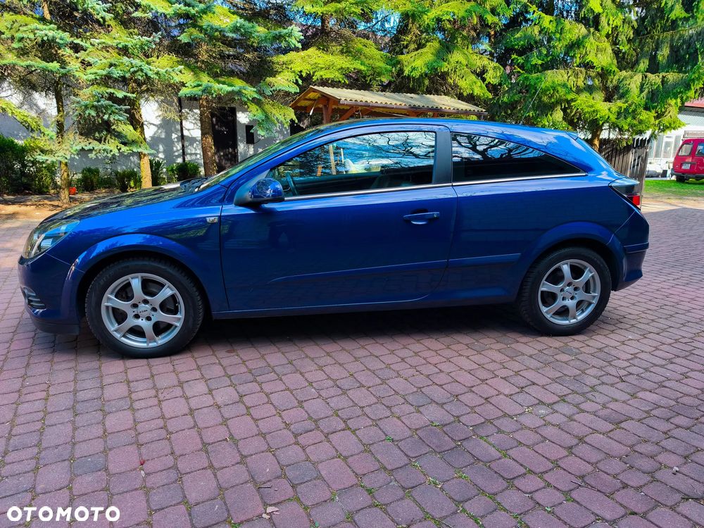 Opel Astra 2.0 T Sport - 4