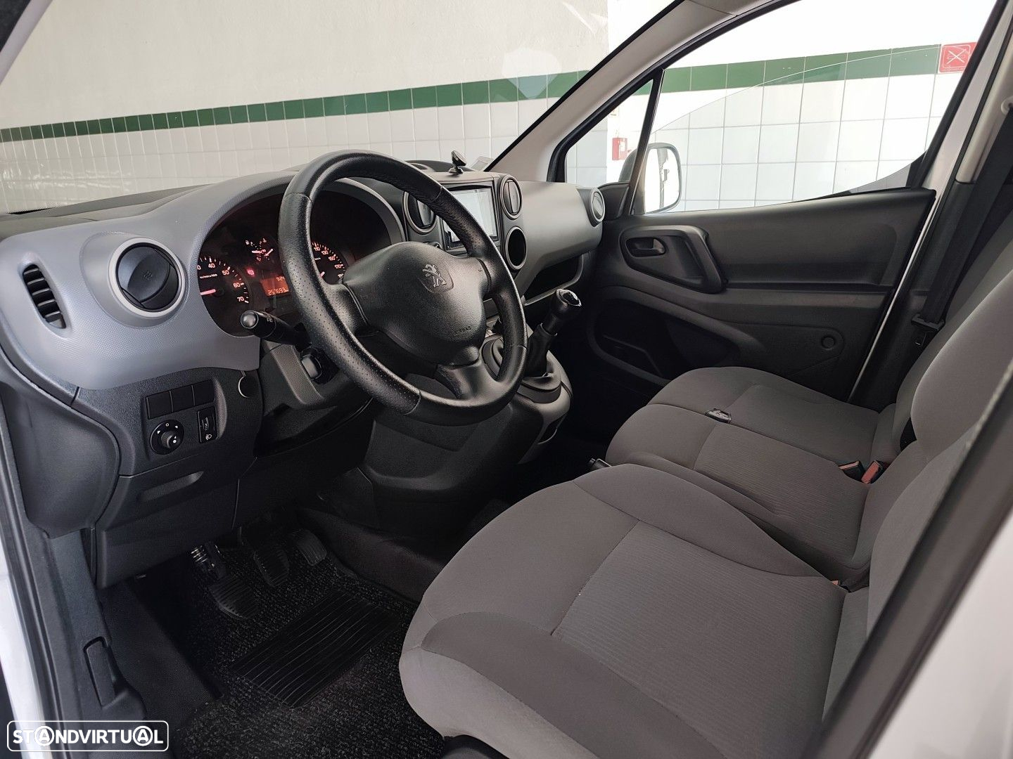 Peugeot Partner 1.6 BlueHDi L1 SE Office - 8