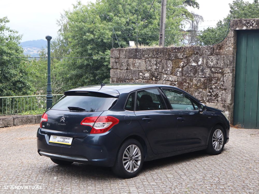 Citroën C4 1.6 HDi Exclusive - 4