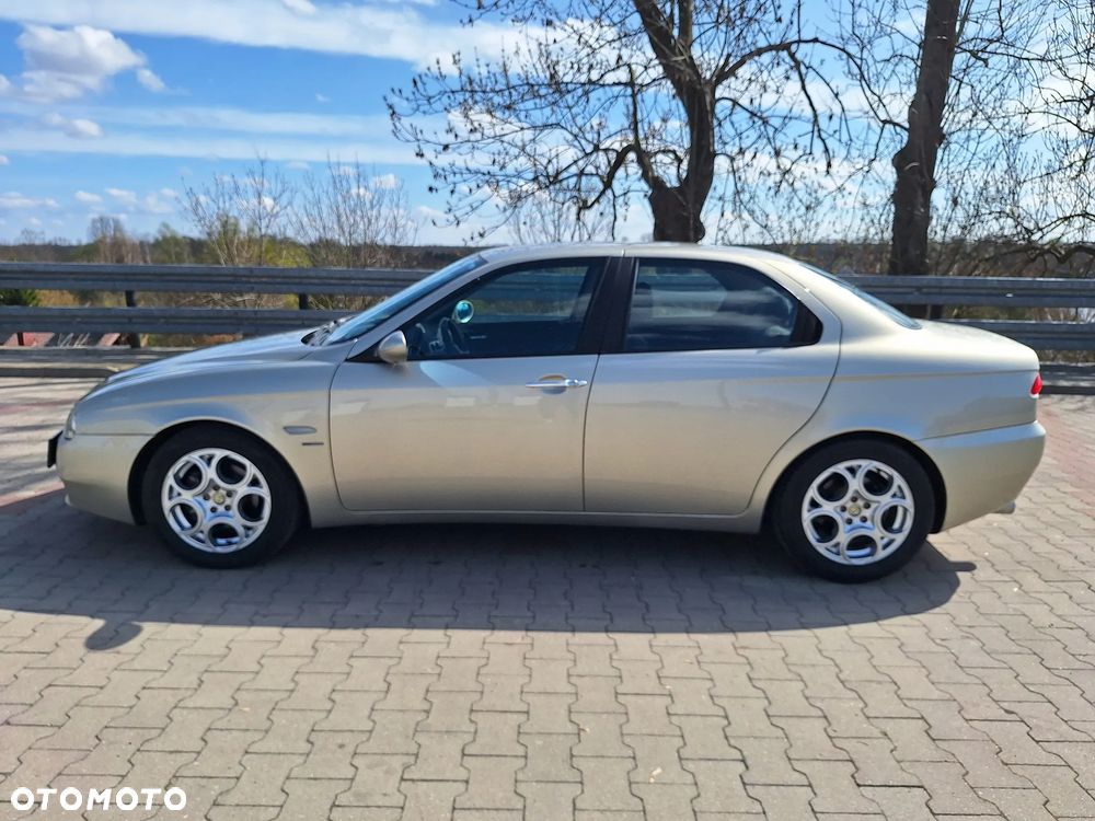 Alfa Romeo 156 2.5 V6 24V Distinctive - 2