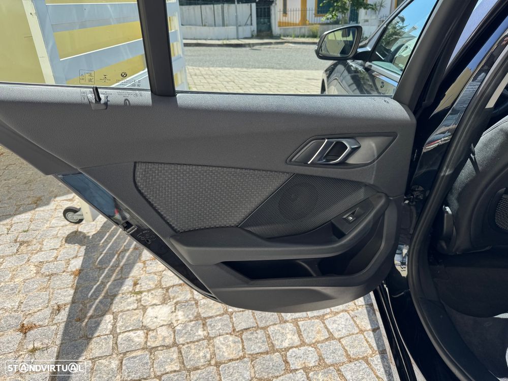 BMW 116 d Corporate Edition - 32