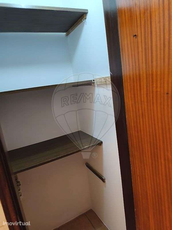 Apartamento T2 para arrendamento - Grande imagem: 2/12