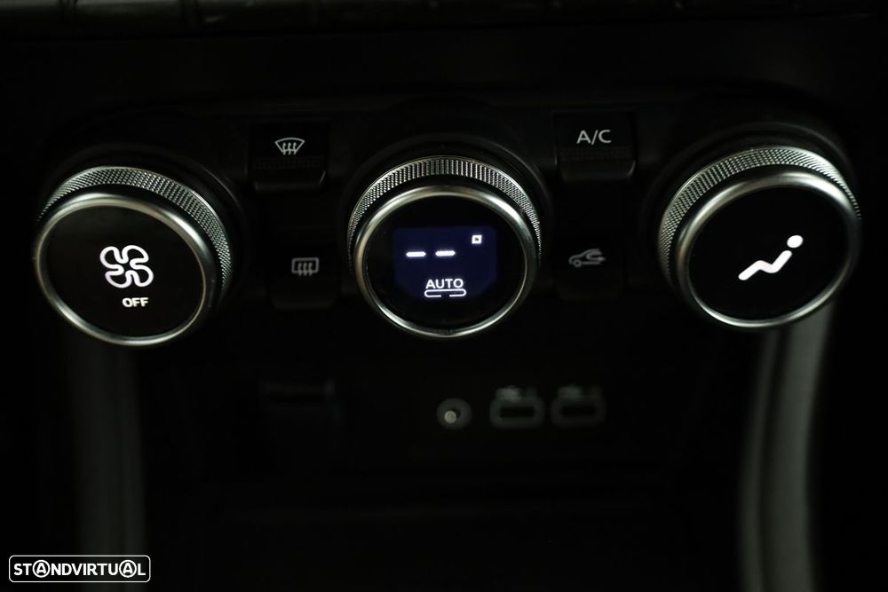 Renault Captur 1.0 TCe Techno - 12