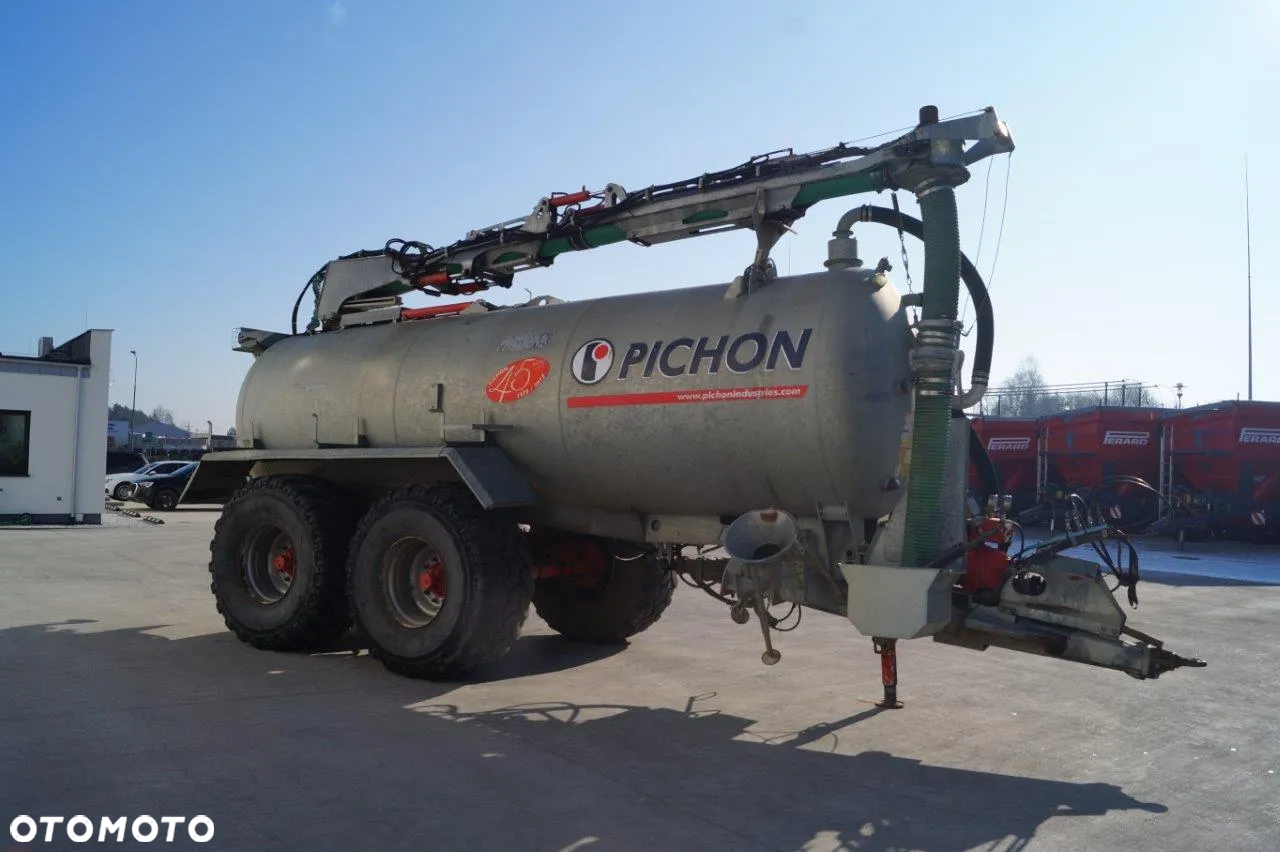 Pichon Wóz Asenizacyjny TCI 15700 z ramieniem górnym - 20