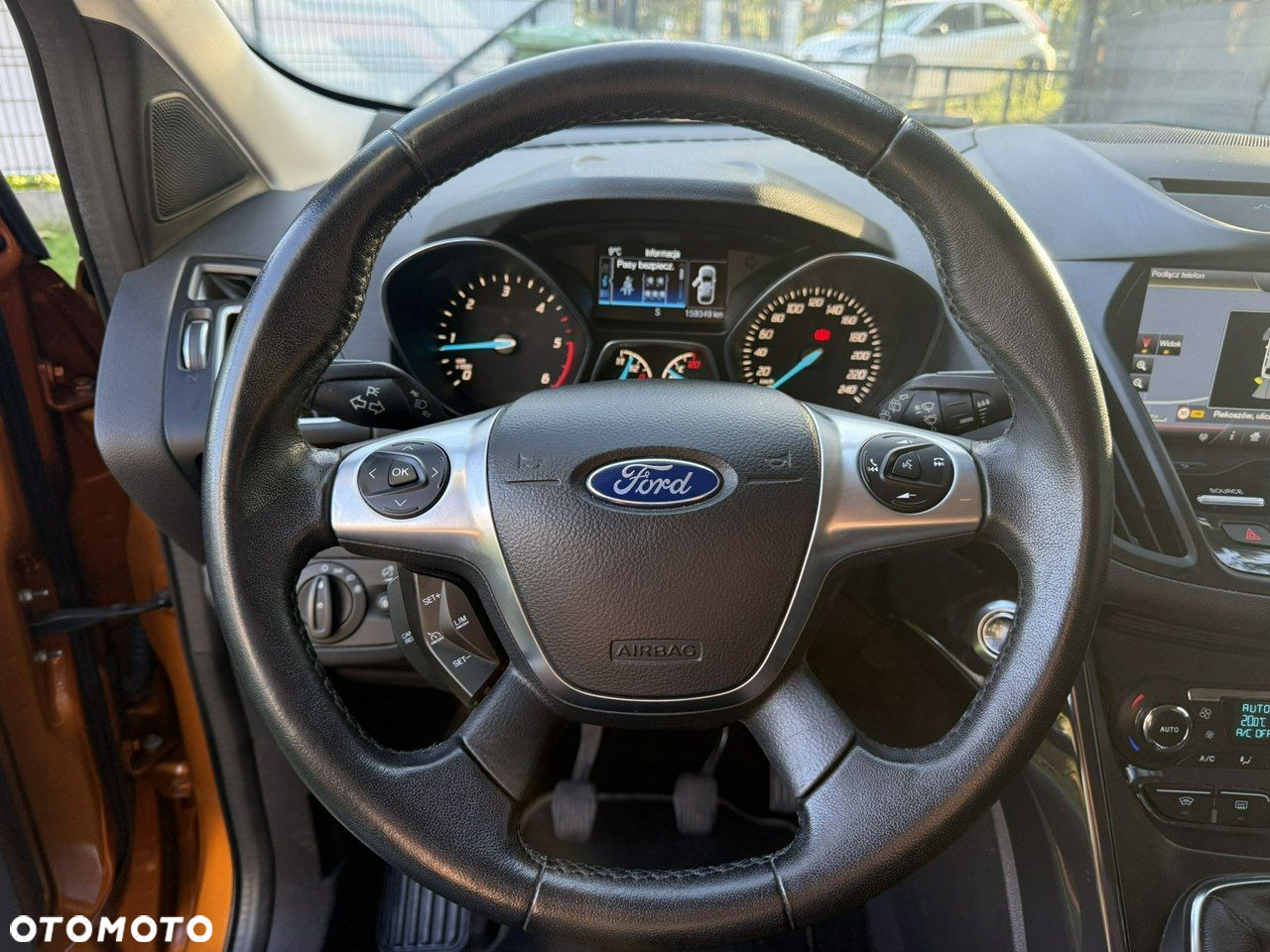 Ford Kuga - 21