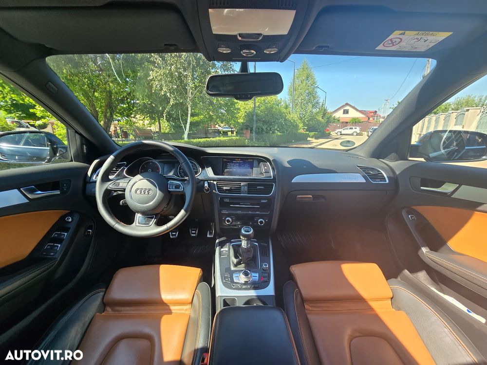 Audi A4 2.0 TDI DPF clean diesel quattro S line Sportpaket - 15