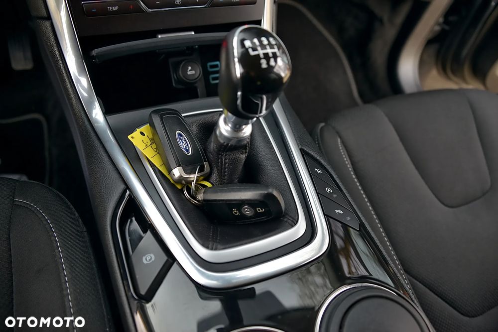 Ford S-Max 2.0 TDCi Titanium - 28