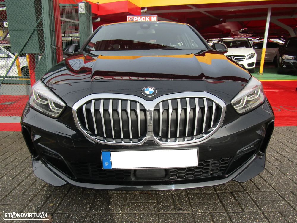 BMW 116 d Pack Desportivo M - 1