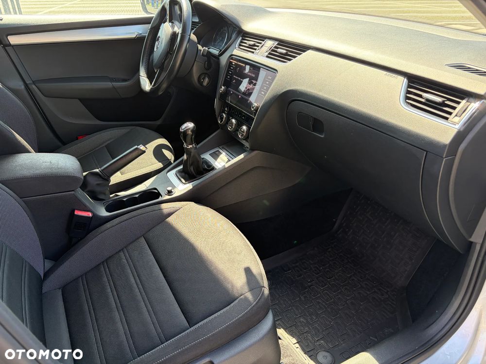 Skoda Octavia - 11
