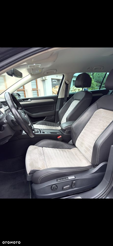 Volkswagen Passat 2.0 TDI SCR DSG - 15