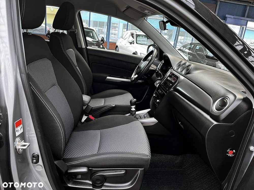 Suzuki Vitara - 12
