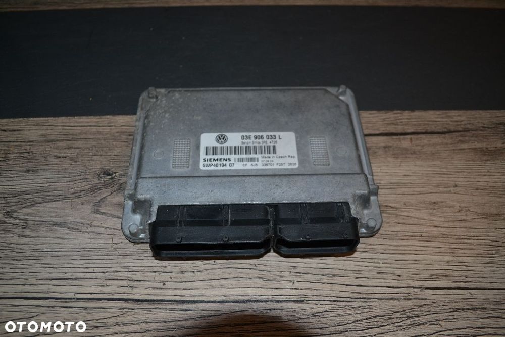 VW SEAT SKODA 1,2 KOMPUTER STEROWNIK SILNIKA 03E906033L 5WP40194 - 1